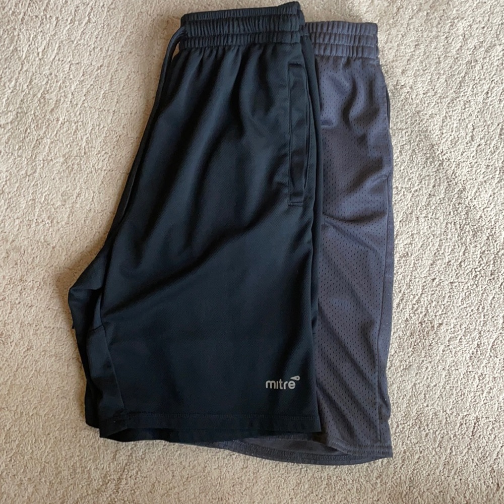 Men’s athletic shorts
